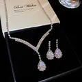 Parure de bijoux élégante de style français avec collier et boucles d'oreilles - Ensemble collier et boucles d'oreilles / Ensemble deux pièces / Argent