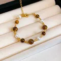 Elegantes Perlenarmband mit braunen Steinen im Tigerauge-Stil und Perlen auf Goldkette - Neo-Chinesischer Perlenstil (25#) / Braun
