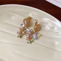 Eleganti orecchini a clip dorati in stile vintage con perle barocche e cristalli - 42# Orecchino A Clip - Oro