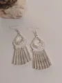 Elegante silberne Quastenohrringe im Vintage-Stil mit traditionellen chinesischen Mustern - Ohrhaken Stil (51)