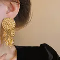 Boucles d'oreilles pendantes vintage dorées avec breloques de pièces et soleils - Style Gland Pièce (39#)