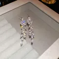 Eleganti orecchini pendenti a vite in argento con scintillanti cristalli marquise. - Ago D'argento N. 31 - Argento - Alta Qualità - Rame