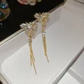 Eleganti orecchini a farfalla dorati con nappe e cristalli scintillanti in astuccio - 42# Perno in Argento - Oro