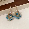 Boucles d'oreilles dorées élégantes avec franges en cristal bleu et perles - Style Gland en Cristal en Éventail (69#)