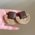 Vintage brown square wood and woven straw semicircular stud earrings for women - 74# Silver Needle - Dark Brown