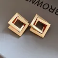 Elegante goldene geometrische quadratische Hohlstecker-Ohrringe für Damen - Verflochtener Quadratischer Stil (38#)