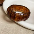 Tortoiseshell acrylic stretch bracelet with polished rectangular beads for women. - Segmented (HB3743-1) / Dark Coffee
