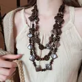Collana retrò a doppio strato con perle di conchiglia marroni irregolari e forme. - Guscio di Cocco Geometrico (25#) / Marrone
