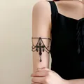 Brazalete gótico de metal negro con colgante de cruz y cadenas para mujer - Estilo Cruz Gótica (54#) / Negro