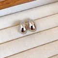 Boucles d'oreilles puces lisses argentées en forme d'œuf dans un écrin à bijoux élégant - Style Œuf Brillant (13#)