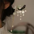 Elegant New Chinese style wooden hair stick with white butterfly and pearl tassels - White Floral Swing Style (HH6014)