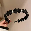 Eleganter schwarzer Plüsch-Haarreif im koreanischen Stil mit weißen Schleifen-Details - Stil 137# (HH1046)