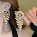 Orecchini etnici vintage dorati con nappe di perle e design a cuore - 54# Perno in Acciaio - Oro Geometrico Cuore Perla Nappa