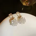 Elegant vintage white pearl flower stud earrings with gold crystal link for women - Gold Flower Earrings (12)