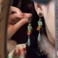 Vintage oorbellen in Chinese stijl met gekleurde glaskralen en jaden druppels - Zilveren Oorknopje Stijl / Antiek Goud-Groen