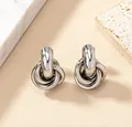 Eleganti orecchini a cerchio annodati a strati irregolari a forma di C argentati, stile minimalista - Stile Anello Irregolare con Nodo Vintage (64#) / Argento
