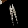 Eleganti orecchini a nappa lunga in finitura argento con zirconi a baguette - Stile Placcato Oro Vero Argento (39#)