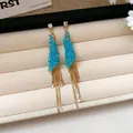 Elegante blaue Perlen-Quasten-Ohrhänger mit Gold-Finish und 925er Silbernadel - Langer Quastenanhänger-Stil (97#)
