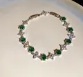Bracelet élégant de style coréen avec fleurs et zircons verts, finition argentée - Vert