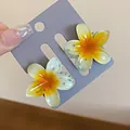 Tropische gelbe Frangipani-Blumen-Haarspangen aus Harz für den Sommerurlaub - Gelbe Plumeria-Haarklammern (Paar)