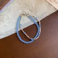 Bracciale a doppio strato con perle azzurre e accenti metallici sfaccettati in argento - Bracciale a Doppio Strato con Perline Traslucide Blu Chiaro (63#) / Argento-Blu