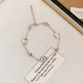 Elegante bracciale in argento con ciondoli quadrati in zircone e catena regolabile - Bracciale a Catena Sottile con Zirconia Quadrata e Perline Fortunate (68#) / Argento