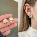 Elegante vergoldete Ohrstecker im koreanischen Stil mit rundem weißen Katzenaugenstein. - Katzenauge Rund Stil (6#)