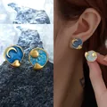 Künstlerische Sonne und Mond Emaille Ohrstecker mit Goldbeschichtung und blauen Wirbelmustern - Blaues Herz Geometrisch (27#)