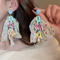 Orecchini colorati con nappe, conchiglie e perline stile bohémien eleganti per donne. - Nappa di Conchiglia Bohemienne (Perno in Acciaio)