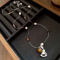 Elegante ketting met hobbelpaard hanger, tijgeroog kralen en parels voor dames sieraad - Tijgeroog Parel Zilveren Ketting Stijl (68#)