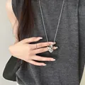 Minimalistische zilveren ketting met paardenhanger en zwart-wit gevlekte kralen - Polkadots Kraal Zilver Paard Stijl (51#)