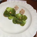 Elegant green flower stud earrings in acrylic with textured gold metallic centers - Green (Steel Pin)