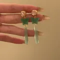 Boucles d'oreilles papillon de style chinois vintage avec perles roses et vertes - Style Tige Argentée No. 90 (HE19468) / Or-Vert-Rose