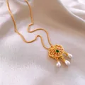 Collana placcata oro con lucchetto di sicurezza, pietra verde e perle cadenti su seta - 31# Collana-Serratura di Sicurezza (Placcato in Oro Vero)