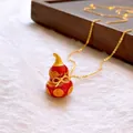 Elegante collana con ciondolo a zucca in smalto rosso con fiocco dorato e carattere Fu - 65 Collana-Oro-Rosso-Fiocco (Placcato in Oro Vero)