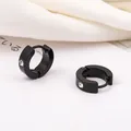 Minimalistische schwarze Titanstahl-Creolen mit funkelnden Strasssteinen für Männer und Frauen - Schwarz (1 Strassstein)