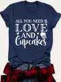 Camiseta azul marino de manga corta estampada All You Need Is Love and Cupcakes. - S / Tops / Azul zafiro