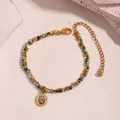 Pulsera multicapa de acero inoxidable premium con cuentas de piedra natural y dije - Cadena de cuentas verdes de doble capa con colgante ovalado (CYB059)