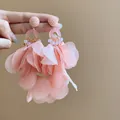 Eleganti orecchini a nappa con fiori in tessuto rosa e perni di perline dolci - Stile con perno dell'orecchino in argento / Rosa