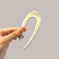 Épingle à cheveux en U en acrylique blanc crème avec un joli motif de chat pour chignons - Pic à Cheveux Chat - Blanc Cassé