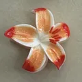 Vibrant orange-red gradient frangipani flower hair claw clip for your summer vacation - Orange-Red Gradient (Narcissus)