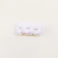 Elegante pinza para el pelo con flores de encaje bordadas blancas y perlas para bautizo - Estilo Vintage Bordado con Perlas Artificiales (MC2419)