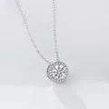 Elegante Halskette aus S925 Sterlingsilber mit einem runden Zirkonia-Anhänger im Halo-Stil - 925er Silber / Silber