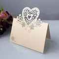 Élégante carte de place découpée au laser avec motif cœur pour mariage et fête - Étoile Crème Bijoux