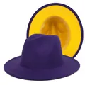 Detailaufnahme eines hochwertigen zweifarbigen lila und gelben Fedora-Hutes aus Filz - M (56-58cm) / Lila mit Gelber Innenseite
