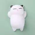 Niedliches weißes Katzen-Squishy-Stressabbauspielzeug für sensorisches Spiel und Entspannung - Weiße Katze mit schwarzen Ohren