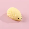 Niedliches gelbes Igel-Squishy-Spielzeug für Stressabbau und sensorischen Spielspaß - Gelbe Igel