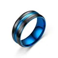 Anillo moderno de acero de titanio negro cepillado con interior azul para hombres - US 6 / 8mm Negro & Azul