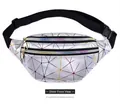 Marsupio olografico argento alla moda con linee geometriche arcobaleno e zip - Argento