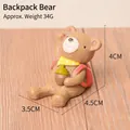 Pequeña figura de oso de resina con mochila para decoración hogar - Oso con mochila (12)